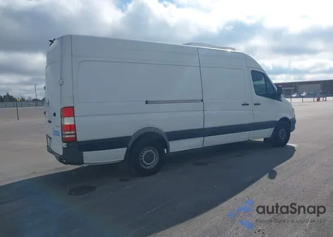 2017 Mercedes-Benz Sprinter 2500 High Roof V6 z USA, uszkodzony, nr VIN WD3PE8CD6HP533481